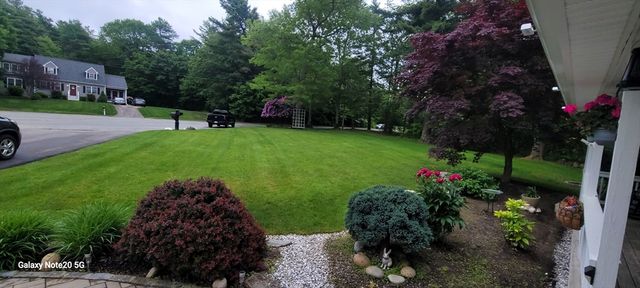 23 Elmwood Dr, Berkley, MA 02779