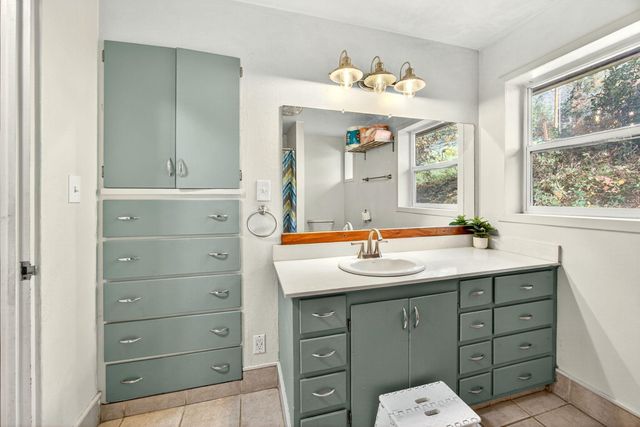 13688 Highway 238, Applegate, OR 97530