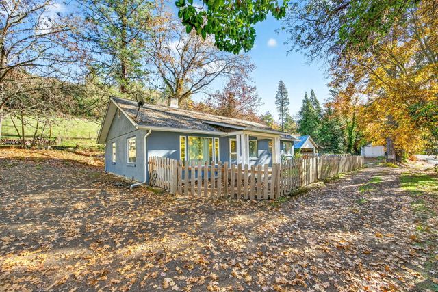 13688 Highway 238, Applegate, OR 97530