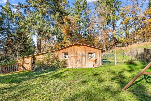 13688 Highway 238, Applegate, OR 97530