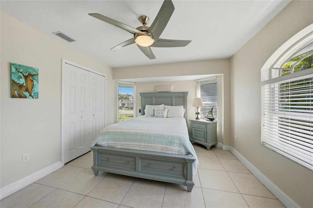 Image 25 of property listing at 1001 MINEO DRIVE, Punta Gorda, FL 33950