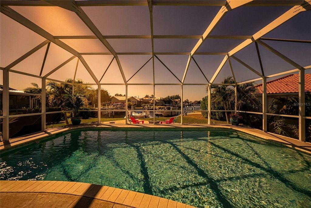 Image 37 of property listing at 1001 MINEO DRIVE, Punta Gorda, FL 33950