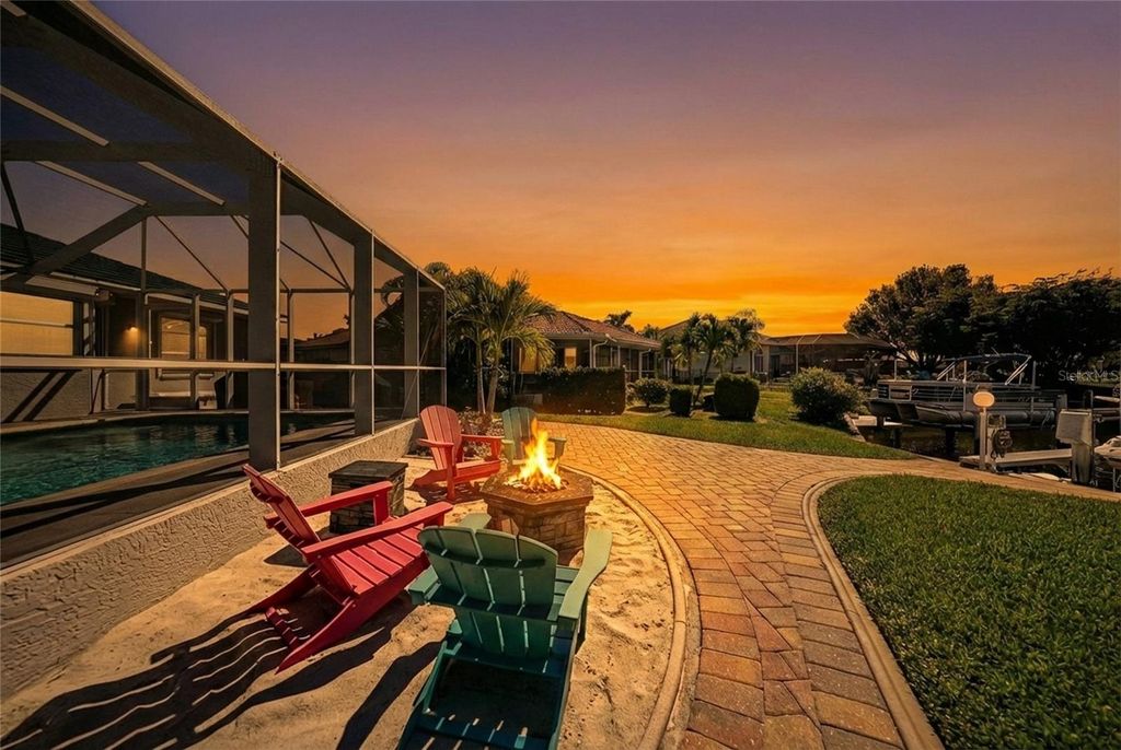 Image 40 of property listing at 1001 MINEO DRIVE, Punta Gorda, FL 33950