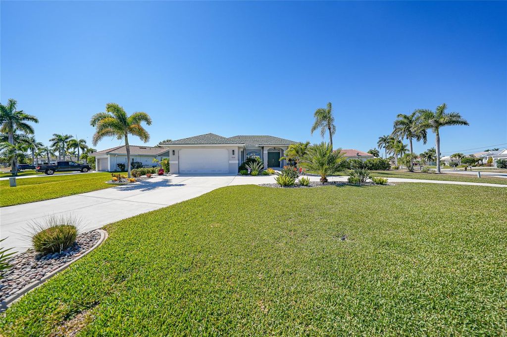 Image 46 of property listing at 1001 MINEO DRIVE, Punta Gorda, FL 33950