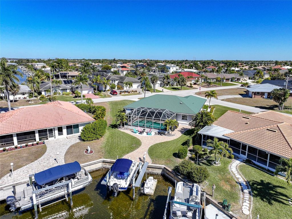 Image 47 of property listing at 1001 MINEO DRIVE, Punta Gorda, FL 33950
