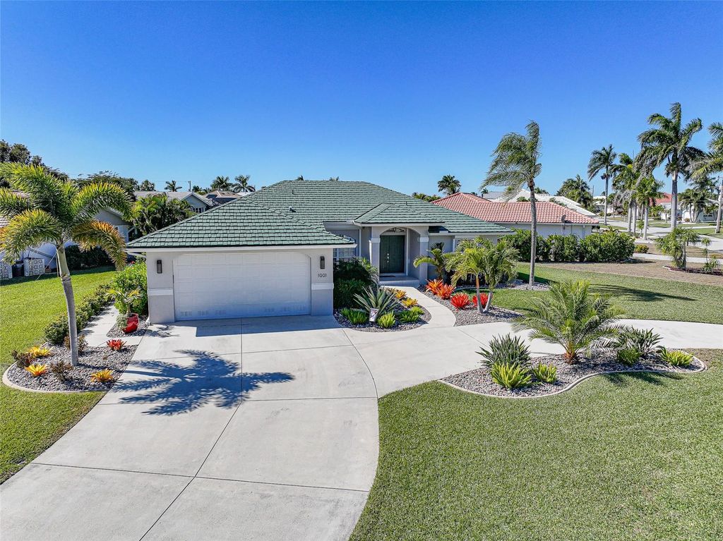 Image 50 of property listing at 1001 MINEO DRIVE, Punta Gorda, FL 33950