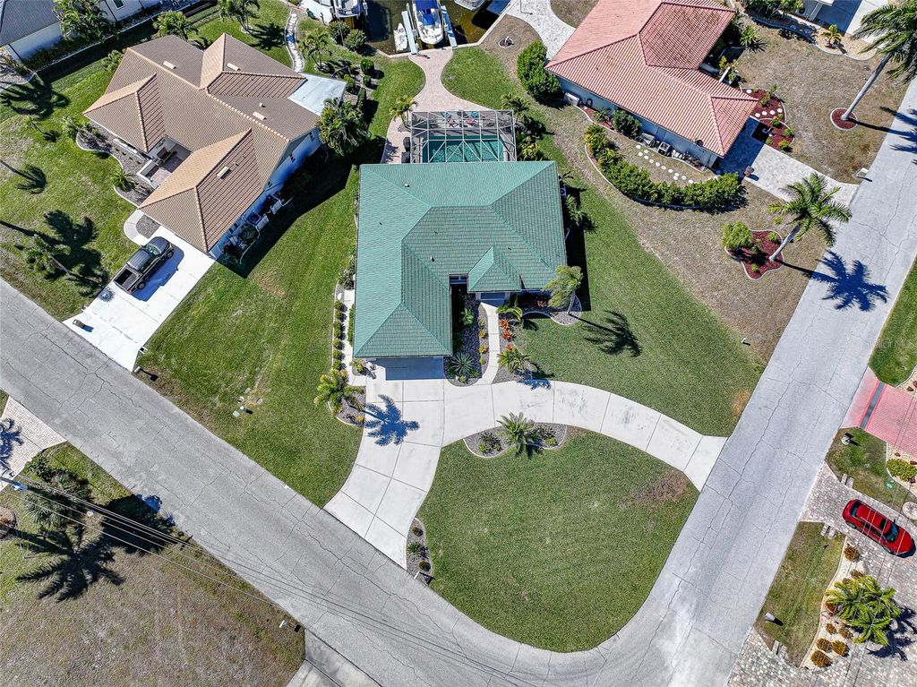 Image 51 of property listing at 1001 MINEO DRIVE, Punta Gorda, FL 33950