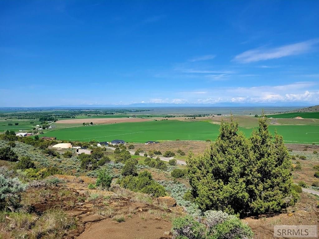 Image 12 of property listing at L17B5 Outlaw Pass, Menan, ID 83434