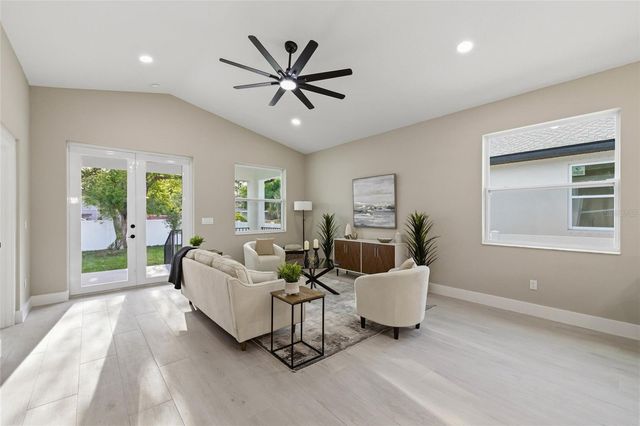 8316 N EDISON AVENUE, Tampa, FL 33604