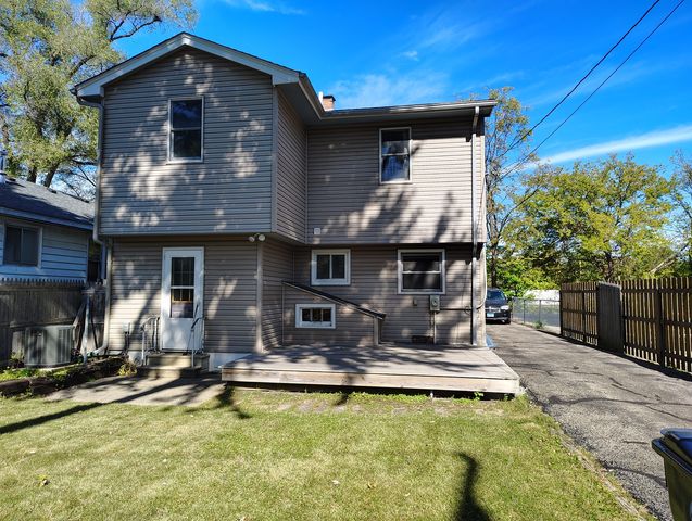 35W325 Lambert Avenue, St. Charles, IL 60174