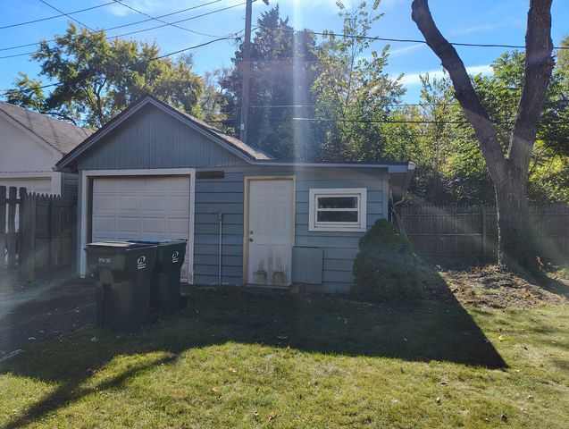 35W325 Lambert Avenue, St. Charles, IL 60174