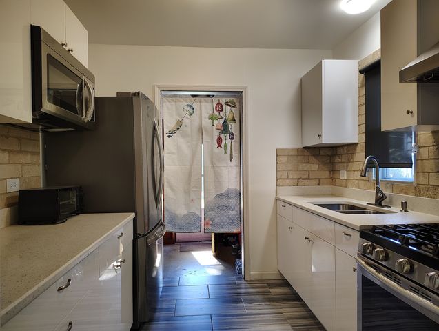 35W325 Lambert Avenue, St. Charles, IL 60174