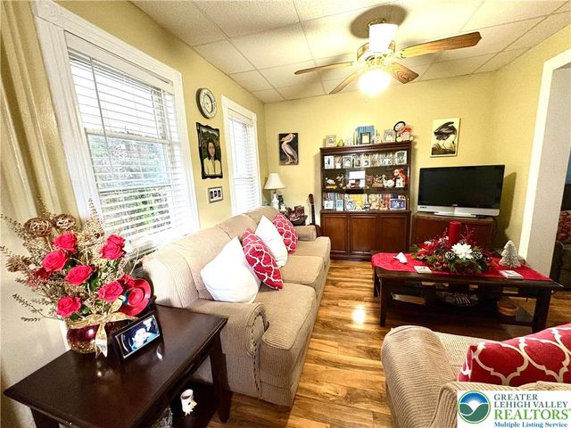 346 Messinger, Bangor Boro, PA 18013