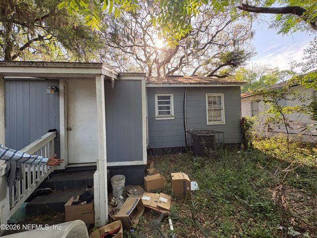 2146 LOUISE Street, Jacksonville, FL 32206