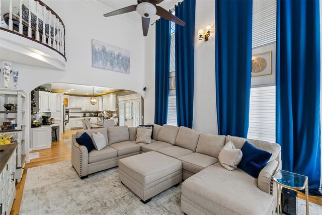 2600 Grand National Drive, Edmond, OK 73034