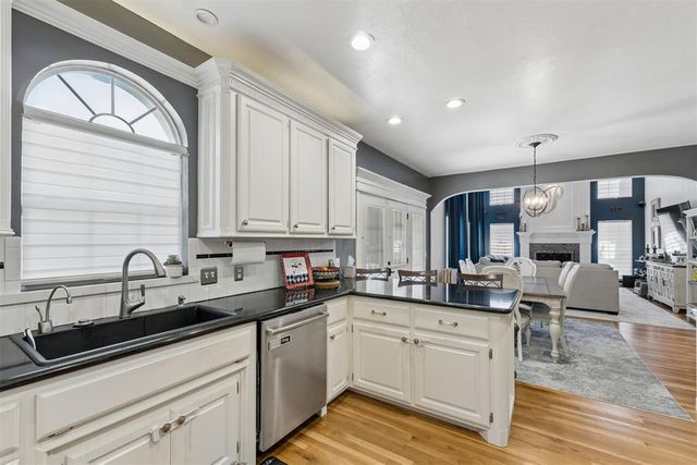 2600 Grand National Drive, Edmond, OK 73034