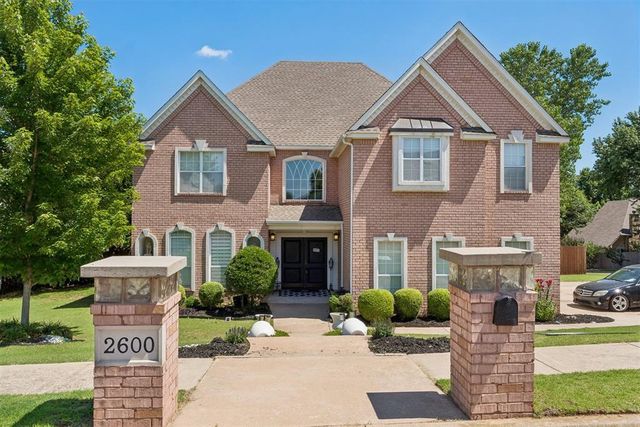 2600 Grand National Drive, Edmond, OK 73034
