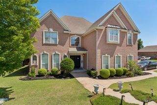 2600 Grand National Drive, Edmond, OK 73034