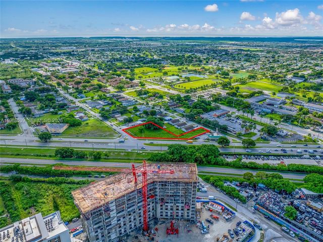 214 S Dixie Hwy, Miami, FL 33189