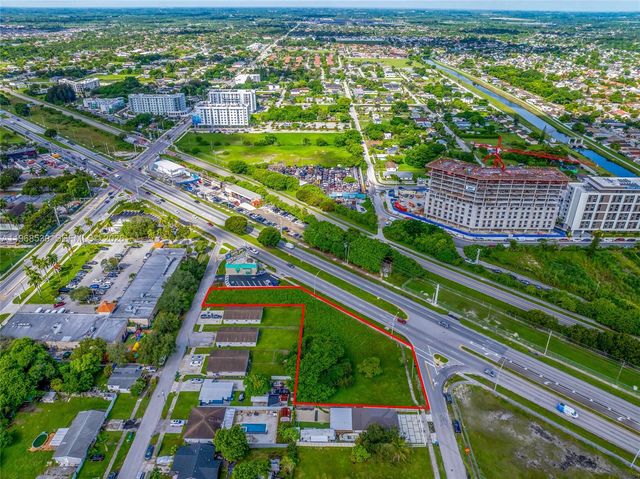 214 S Dixie Hwy, Miami, FL 33189