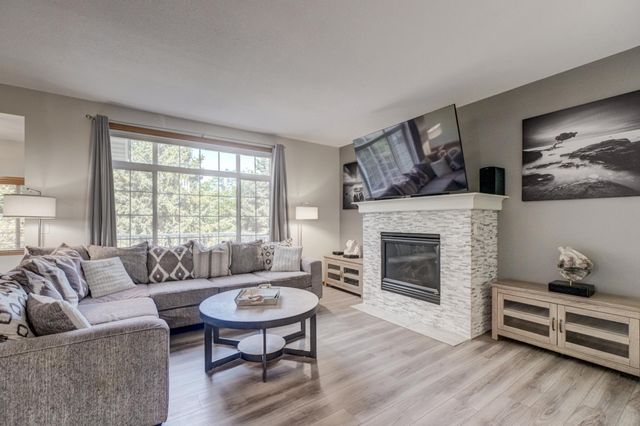 14171 Fountain Hills Court NE, Prior Lake, MN 55372