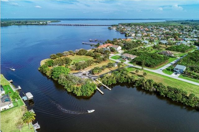 3135 DWYER STREET, Port Charlotte, FL 33981