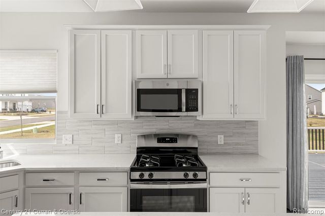 2717 Salt Springs Drive, Saline, MI 48176