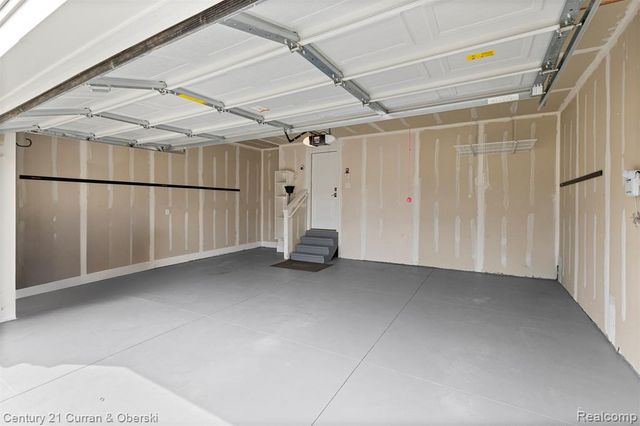 2717 Salt Springs Drive, Saline, MI 48176