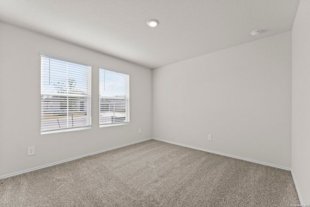 1101 Argonne Forest, Seguin, TX 78155