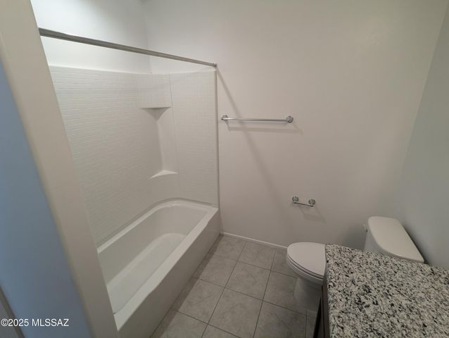 10161 S Moonlit Riverwalk Trail, Vail, AZ 85641