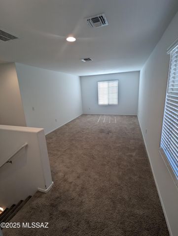 10161 S Moonlit Riverwalk Trail, Vail, AZ 85641