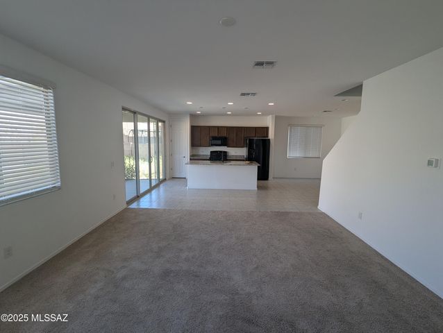 10161 S Moonlit Riverwalk Trail, Vail, AZ 85641
