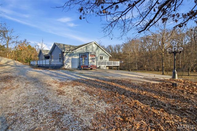 4814 Red Cedar Valley Lane, High Ridge, MO 63049