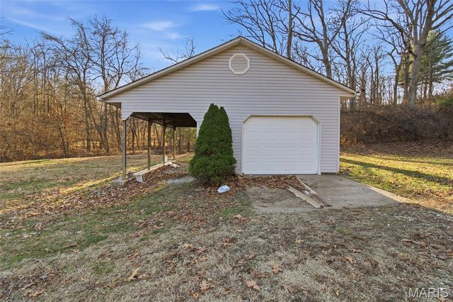 4814 Red Cedar Valley Lane, High Ridge, MO 63049