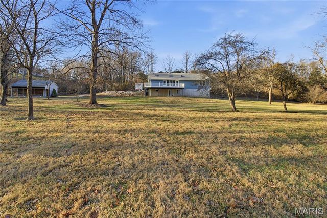 4814 Red Cedar Valley Lane, High Ridge, MO 63049