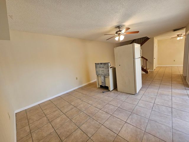 5152 51st Way, West Palm Beach, FL 33409