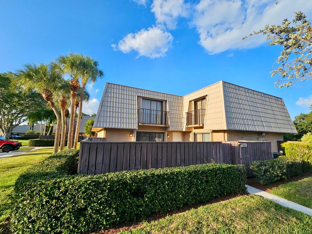 5152 51st Way, West Palm Beach, FL 33409
