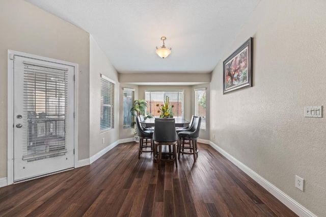 5110 W Simpson Avenue, Fresno, CA 93722