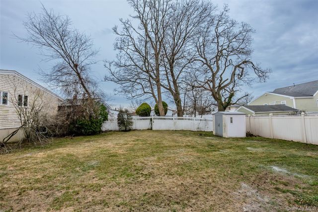 2582 Centre Avenue, Bellmore, NY 11710