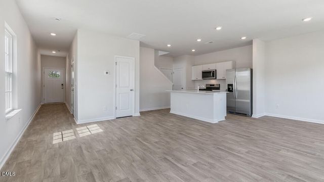 154 Rusling Leaf Drive, Fuquay Varina, NC 27526