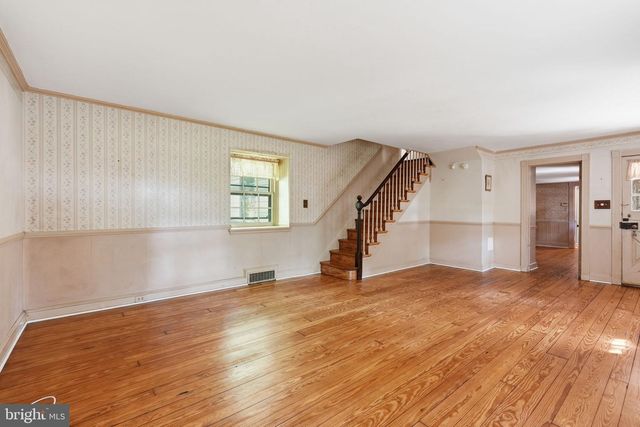 1610 COTTAGE LN, Towson, MD 21286