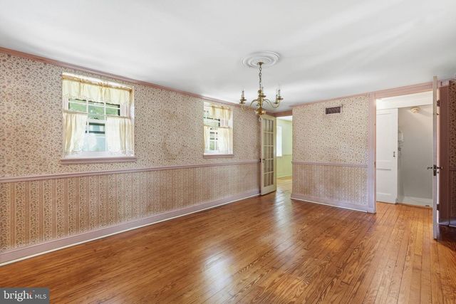 1610 COTTAGE LN, Towson, MD 21286