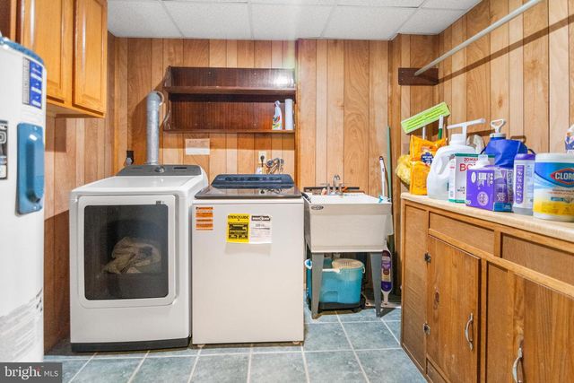 402 DELAWARE AVE, Baltimore, MD 21221