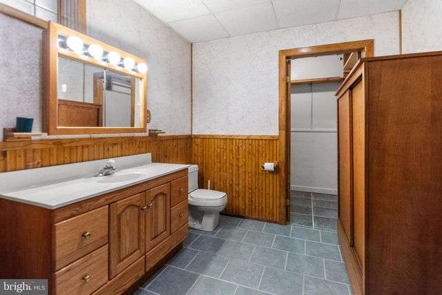 402 DELAWARE AVE, Baltimore, MD 21221