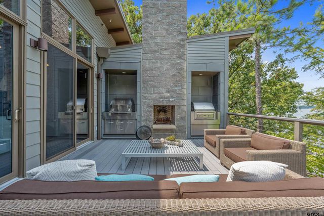 45 Lake View Drive, Scroggins, TX 75480