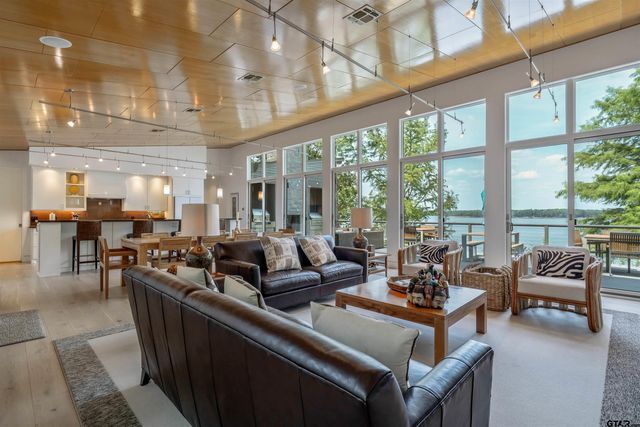 45 Lake View Drive, Scroggins, TX 75480