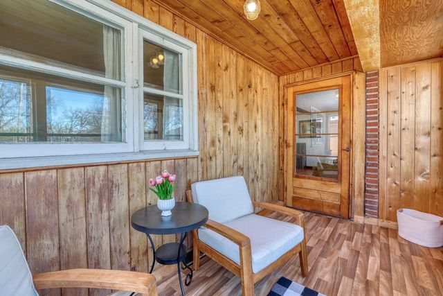 132 Caldwell STREET, Pewaukee, WI 53072