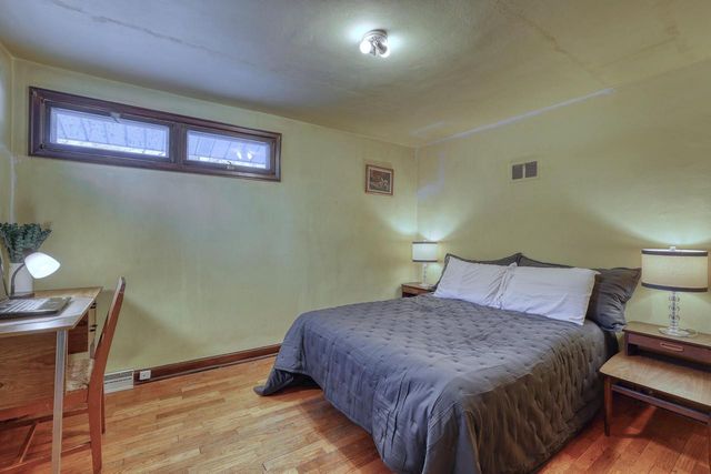 132 Caldwell STREET, Pewaukee, WI 53072