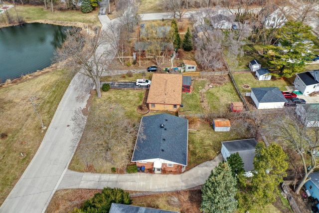 132 Caldwell STREET, Pewaukee, WI 53072