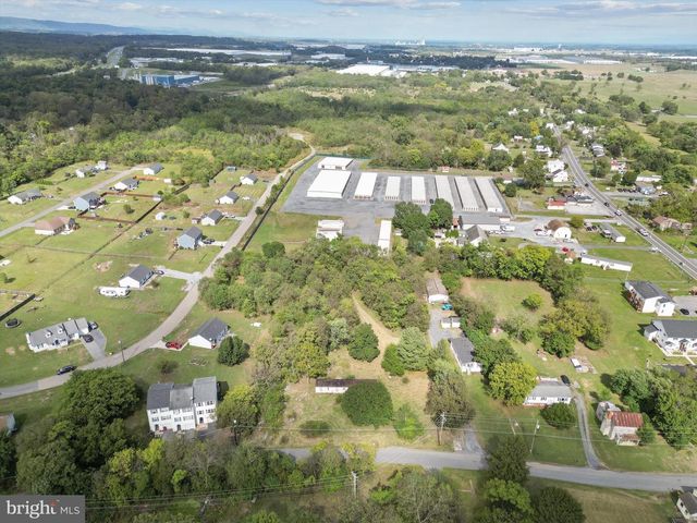 100 SIR WASHINGTON ST, Inwood, WV 25428